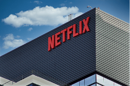 Die neue Low-Cost-Option von Netflix wird Werbung enthalten, aber keine für Glücksspiele